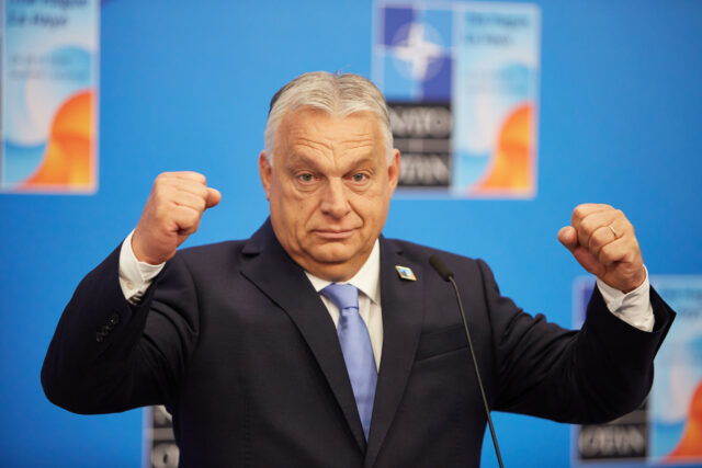 Trump Ally Orbán segue sua liderança em Antifa 

