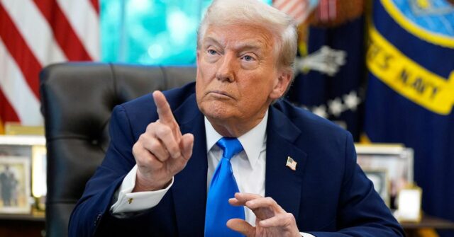 Donald Trump alegou ter destruído um terceiro navio que ele alegou estar carregando drogas.