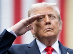 Trump homenageia as vítimas do 11 de setembro no 24º aniversário Trump homenageia as vítimas do 11 de setembro no 24º aniversário