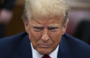 Trump para Big Pharma: você está todos com problemas – mas não vou dizer como Cartoon de Clay Jones