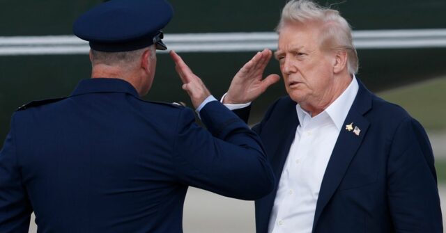Trump para se reunir com líderes do Congresso como desligamento do governo, teares de risco

