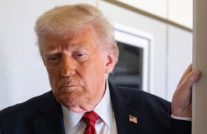 UH-OH: Trump está prestes a descobrir que ele quebrou a lei novamente? Arquivo - A advogada assistente dos EUA Maurene Comey está fora do tribunal durante o Sean