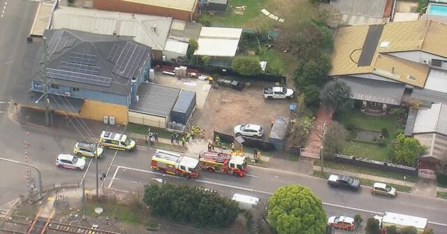 Uma pessoa está morta e várias pessoas foram feridas, incluindo policiais, depois de um vazamento de gás em um restaurante em Riverstone, no oeste de Sydney.