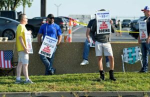União para votar no acordo para encerrar a greve no ramo de defesa da Boeing União para votar no acordo para encerrar a greve no ramo de defesa da Boeing