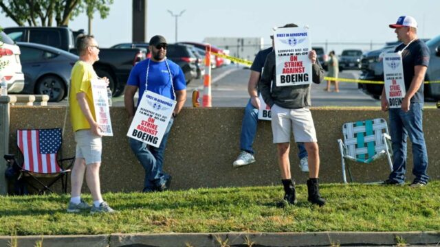 União para votar no acordo para encerrar a greve no ramo de defesa da Boeing

