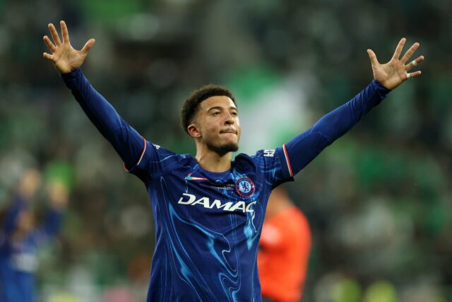 Jadon Sancho gritando enquanto jogava pelo Chelsea.