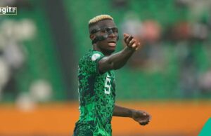 Victor Osimhen confronta oponente após lesão na eliminatória da Copa do Mundo de 2026, vídeo Victor Osimhen confronta oponente após lesão na eliminatória da Copa do Mundo de 2026, vídeo