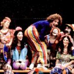 "Você precisava existir" depoimento: Martin Short, Eugene Levy e vários outros contos engraçados expõem seu começo comum no showbiz