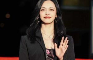 Yao Chen ao trabalhar como participante do tribunal de Pingyao, defendendo vozes globais e harmonizando o desempenho e a criação Yao Chen ao trabalhar como participante do tribunal de Pingyao, defendendo vozes globais e harmonizando o desempenho e a criação