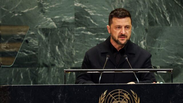 Zelenskyy na ONU: órgãos globais 'fracos' não podem parar de putin, apenas 'amigos e armas' podem

