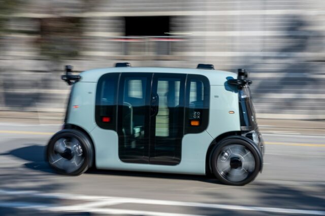 Zoox pede à exceção das autoridades reguladoras do governo para introduzir uma solução de negócios robotaxi 


