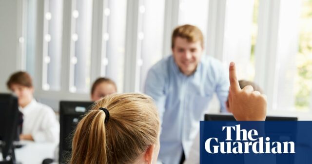 6 em cada 10 escolas secundárias do Reino Unido atingidas por ataque cibernético ou violação no ano anterior 

