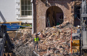 A Ala Leste nunca teve chance Desenho animado de Mike Luckovich