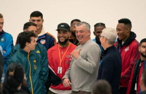 A Apple divide o condicionamento físico em serviços e divide a supervisão do Apple Watch Apple MLS Eddy Cue