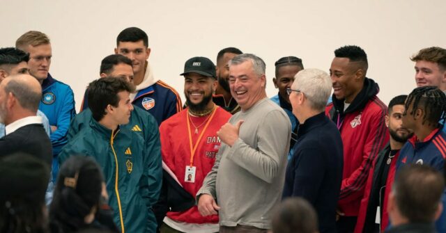 Apple MLS Eddy Cue