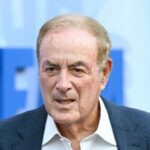 A NFL supostamente pediu a Al Michaels para retirar a declaração sobre Skycam Kick