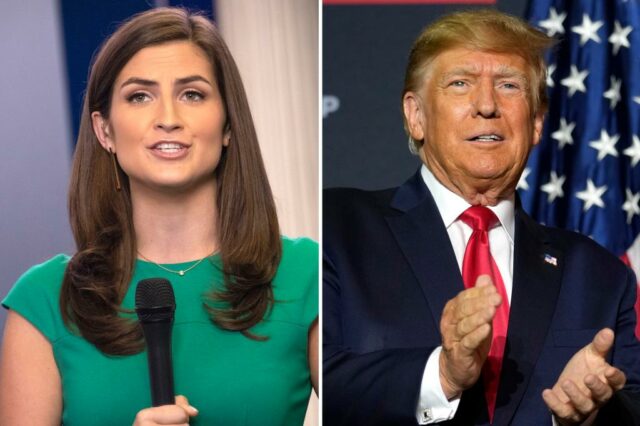 O ex -presidente Donald Trump bate palmas durante um comício de campanha.