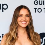 Simone-Griffith-Greys-Anatomy-temporada-22-Premiere-Feature-178594_0171