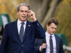 A dívida pública dos Estados Unidos ultrapassa o ponto de viragem sombrio pela primeira vez em segundo plano A dívida pública dos Estados Unidos ultrapassa o ponto de viragem sombrio pela primeira vez em segundo plano