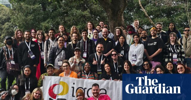 A instituição de caridade que ajuda indivíduos de todo o mundo a se tornarem programadores de videogame eficazes 

