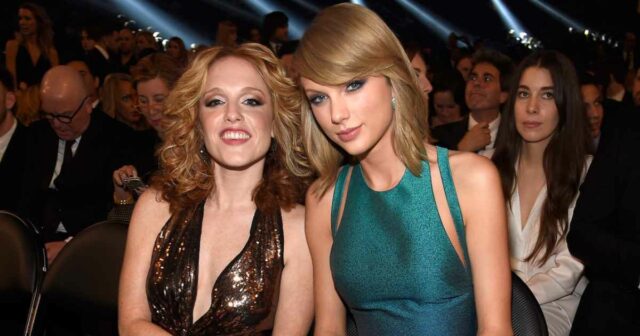 Taylor Swift revela o significado por trás da dica de espera da vida de um cronograma de lançamento do álbum ShowGirl Thetinybug_front 1