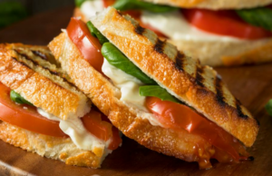 A refeição matinal gratuita é um aspecto essencial para os indianos na escolha da hospedagem A refeição matinal gratuita é um aspecto essencial para os indianos na escolha da hospedagem