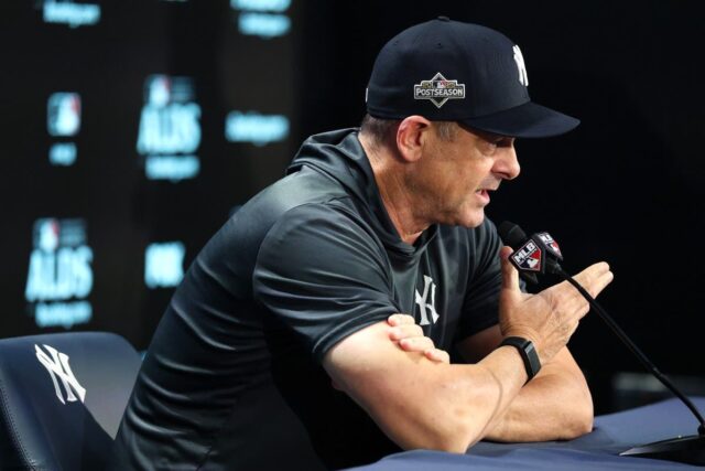 Aaron Boone oferece ação confiante quando questionado sobre o futuro da supervisão 

