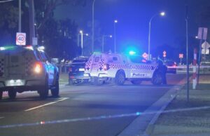 Adolescente de 19 anos é encontrado com facada perto de briga supostamente envolvendo facões Adolescente de 19 anos é encontrado com facada perto de briga supostamente envolvendo facões