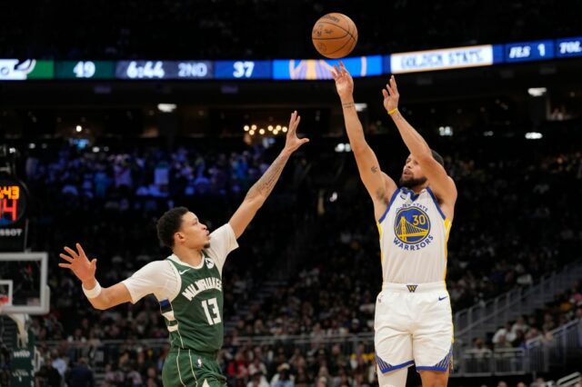 Análise instantânea: a rejeição dos Warriors ilumina o Golden State Análise instantânea: a rejeição dos Warriors ilumina o Golden State em Milwaukee