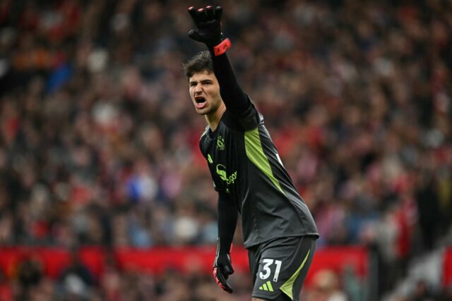 Senne Lammens durante sua estréia no Manchester United