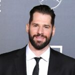 Meta! Rachel Brosnahan, Justin Bieber e mais estrelas que amam o hóquei