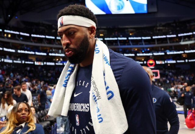 dallas mavericks star anthony davis