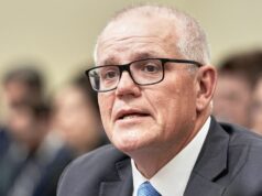‘Apenas ideologia’: Morrison recua em sua própria meta líquida zero de 2050 O ex-primeiro-ministro australiano Scott Morrison testemunha durante uma audiência do Comitê Seleto da Câmara sobre a China no Capitólio, quarta-feira, 23 de julho de 2025, em Washington. (Foto AP/Mariam Zuhaib)