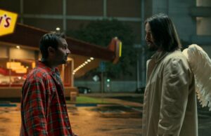Apesar de Keanu Reeves ser um invasor incrível, ‘Boa sorte’ tropeça na genuinidade Apesar de Keanu Reeves ser um invasor incrível, 'Boa sorte' tropeça na genuinidade