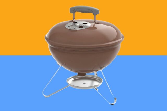 Aproveite as economias de final de temporada na nova churrasqueira portátil Weber Smokey Joe - 23% de desconto

