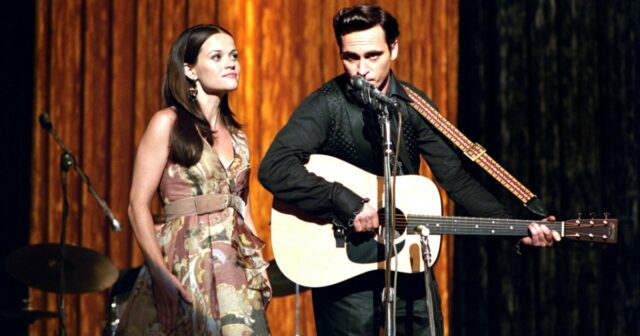 As 5 melhores músicas biográficas já feitas, avaliadas Estrelas interpretando pessoas reais Evan Rachel Wood como Madonna