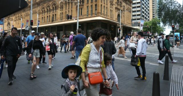 As esperanças de corte nas taxas foram um grande golpe As esperanças de corte nas taxas foram um grande golpe à medida que a inflação sobe novamente