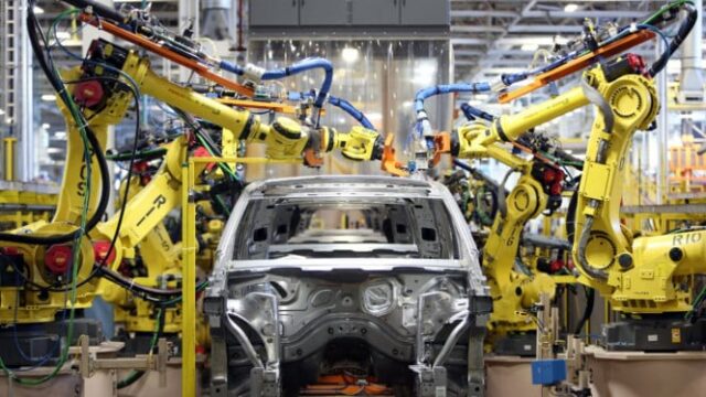 As vendas caem drasticamente, o governo alemão reabre incentivos para carros elétricos 

