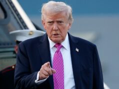 Aqui estão todas as vezes que Trump atacou repórteres femininas nos últimos 30 dias As visualizações políticas de Trump tochas são livres de viegues 'Informações da Fox para Peter Doocy Reunião com o democrata:' Repare-o atualmente! '