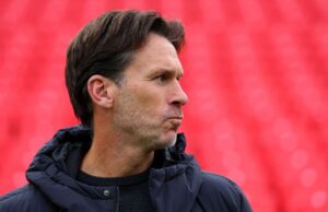 Assim que um clube cresce, o Liverpool exige determinadamente um gatilho sob o comando de Gareth Taylor Assim que um clube cresce, o Liverpool exige determinadamente um gatilho sob o comando de Gareth Taylor