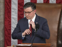 Partido Republicano em crise após eleição especial no Tennessee Assista a uma pergunta do orador da casa no encobrimento de Epstein