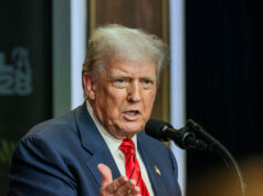 Assista ao vivo: Donald Trump realiza mesa redonda sobre inteligência artificial Assistir ao vivo: Donald Trump se reúne com o PM canadense Mark Carney