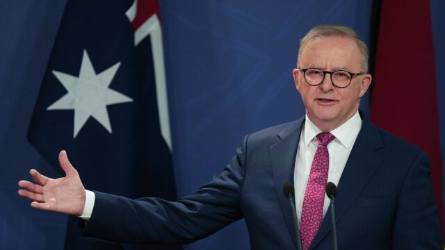 Avião do primeiro-ministro australiano faz pouso de emergência em St. Louis após deixar Washington

