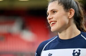 Barbie está em parceria com Ilona Maher e várias outras celebridades de rugby para ajudar a manter as mulheres em atividades esportivas Barbie está em parceria com Ilona Maher e várias outras celebridades de rugby para ajudar a manter as mulheres em atividades esportivas