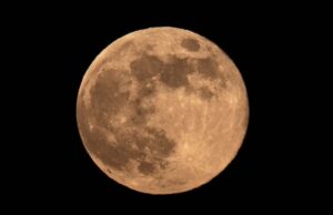 Beaver Moon 2025: exatamente como ver a Superlua de novembro November Supermoon Beaver Moon in Phoenix Arizona.