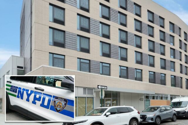 Os oficiais da polícia de Nova York descobriram Anthony Casey inconsciente e sem resposta dentro de um complexo de Brownsville Nycha após uma ligação do 911 pouco antes das 17h de sexta -feira.