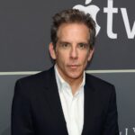Ben Stiller afirma que 'engraçado é muito mais desafiador' no ambiente político atual: 'falar sobre fatos com o poder' é 'um dos pontos mais cruciais'