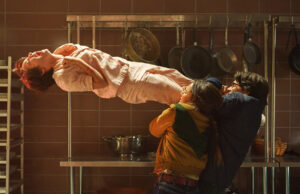 Bilheteria: ‘Black Phone 2’ acumula US $ 42 milhões internacionalmente, ‘Tron: Ares’ atinge US $ 100 milhões, embora com dificuldades versus grande plano de gastos BLACK PHONE 2, from left: Madeleine McGraw, Arianna Rivas, Miguel Mora, 2025. ph: Sabrina Lantos / © Universal Pictures /Courtesy Everett Collection