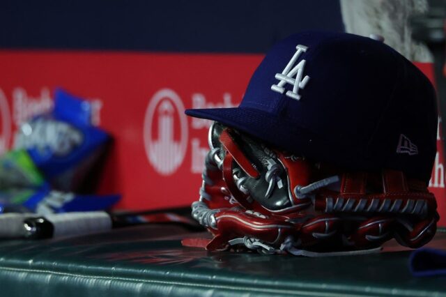 Blue Jays praticamente autorizado Dodgers Professional de 23 anos: recorde 


