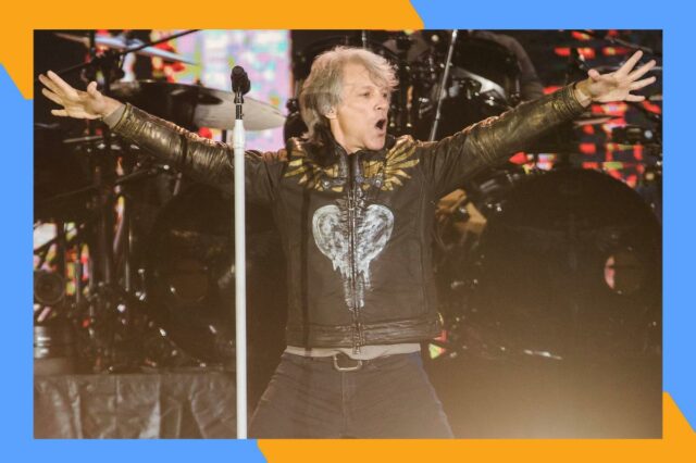 "Bon Jovi estende a 'Forever Tour' novamente e adiciona o "Bon Jovi estende a 'Forever Tour' novamente e adiciona o sétimo show do MSG" . Obter ingressos